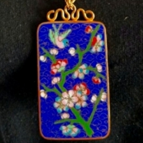 Les Bernard Blue & Antique Gold  Cloisonne Pendant with 12K Gold Chain Necklace - Picture 8 of 9